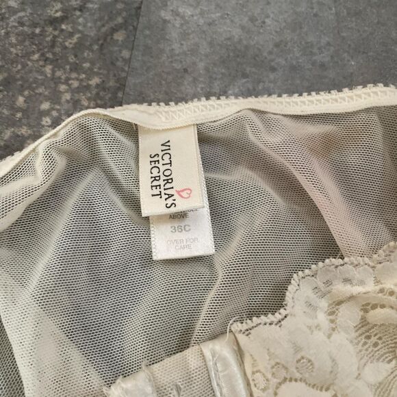 victoria’s secret vintage 1996 y2k bodysuit size 36C - Picture 3 of 8